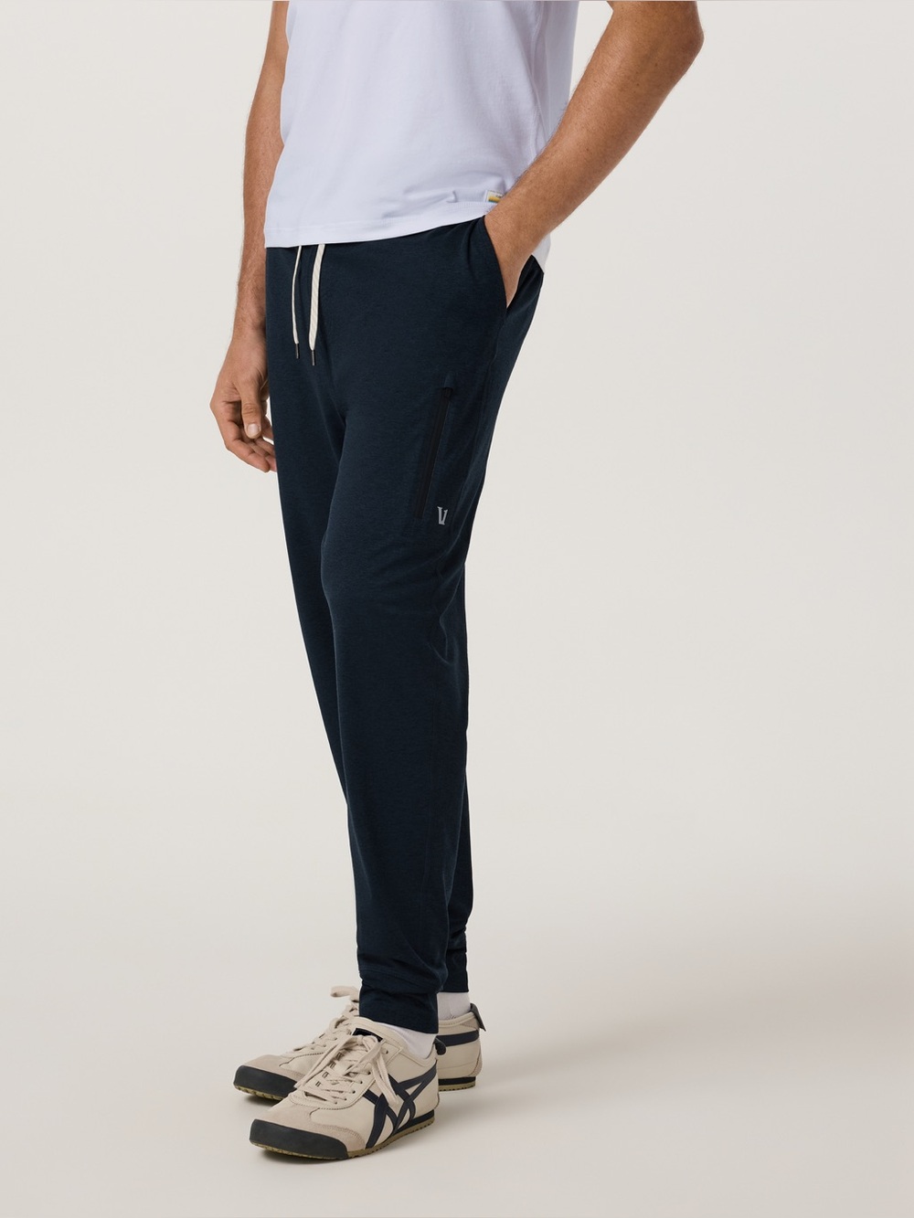 Vuori Sunday Performance Jogger in Ink Heather Size L